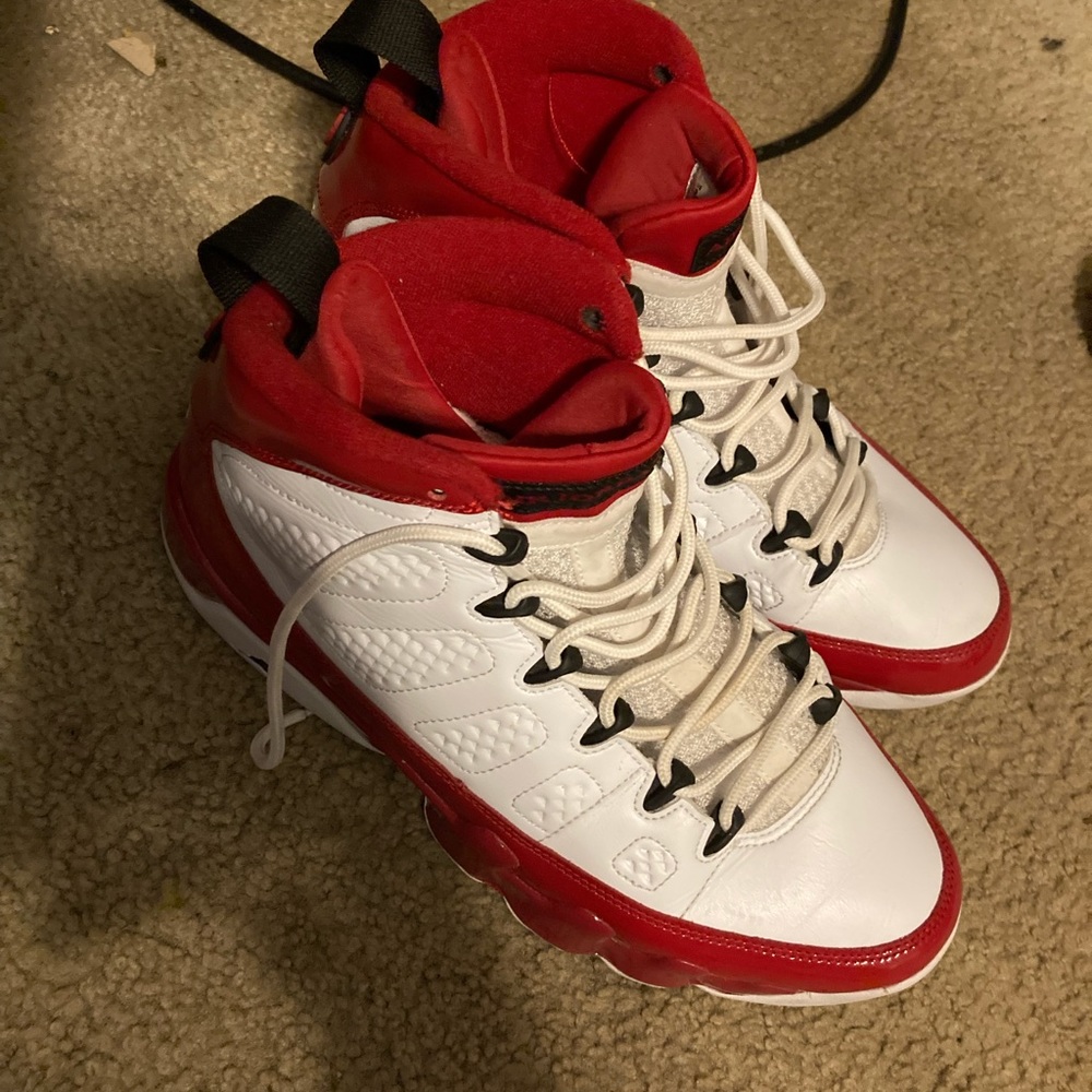 Jordan 9 red and white size 9 men’s